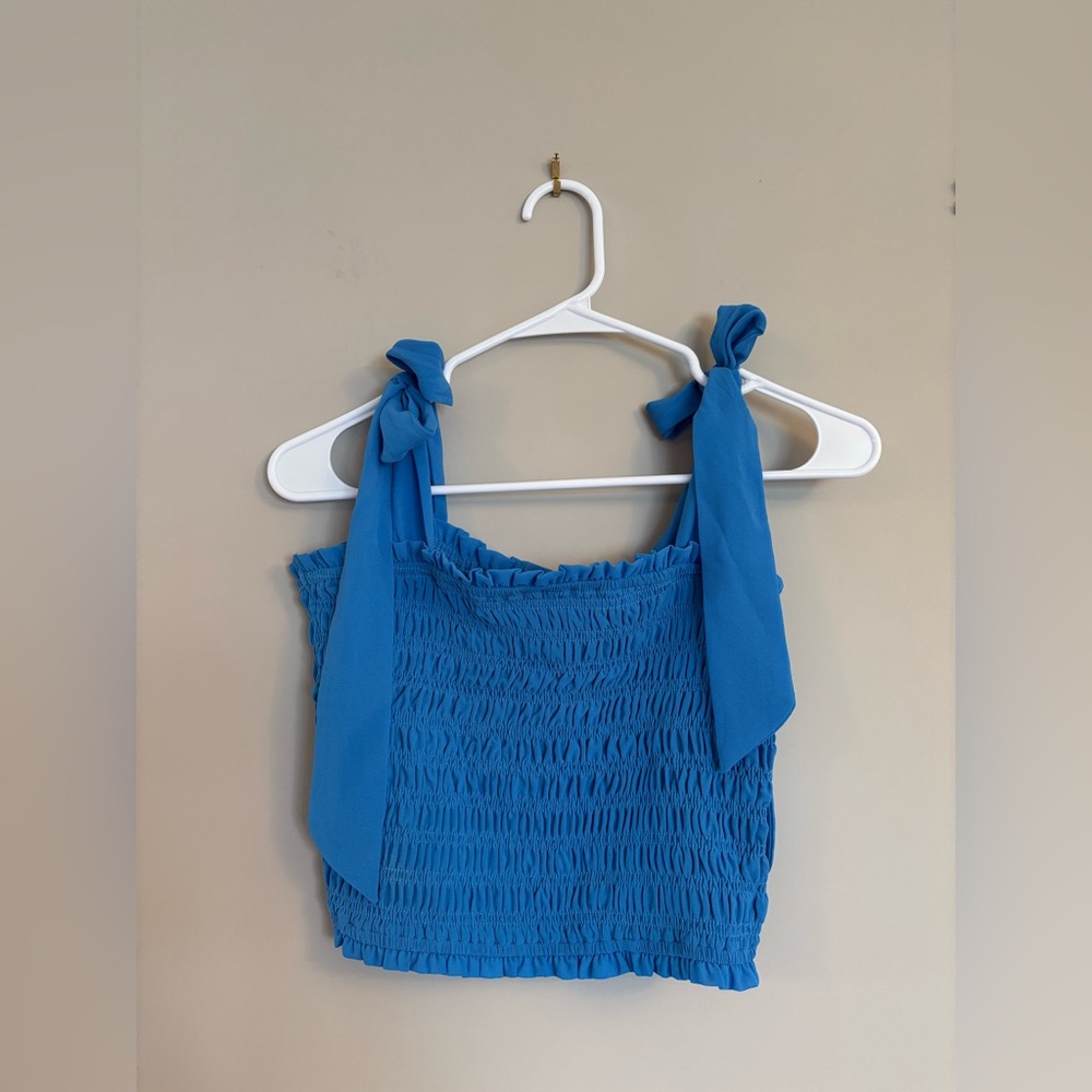 Altar’d State Top size small